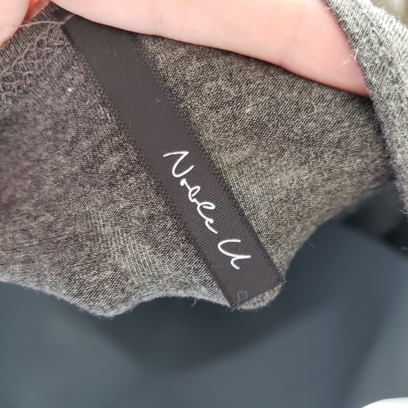 Noble U NWOT Small Charcoal Grey Long Sleeve Dress Keyhole Neck Strappy Top - Picture 7 of 7